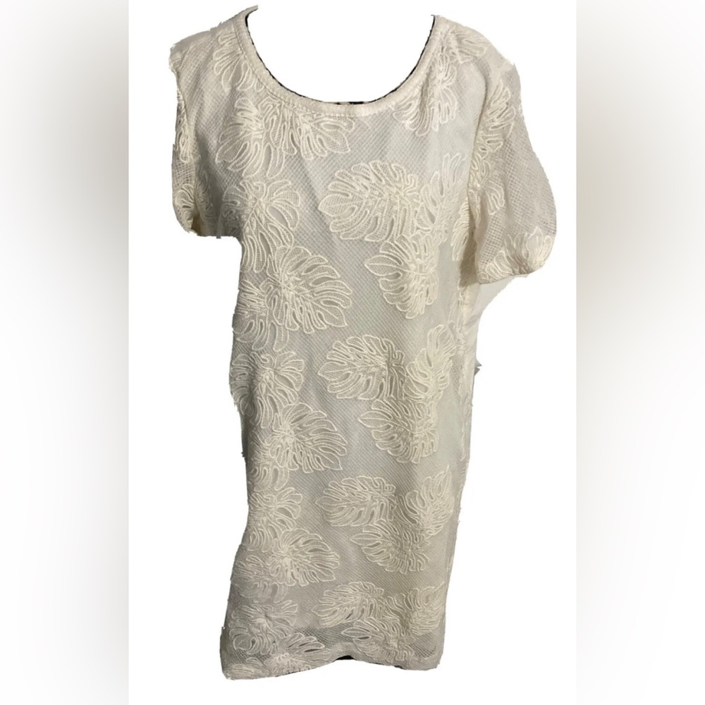 Loft Knee-High Dress Size XXL Short Sleeve White Paisley Embroidery W/slip 2XL